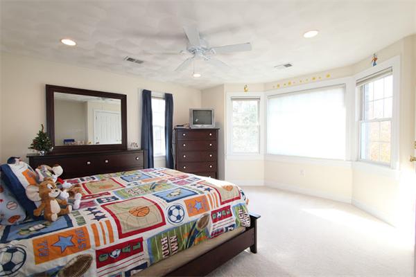 66 Arcadia Road Westwood, MA 02090 - Photo 9 of 13 Gallery Image 9