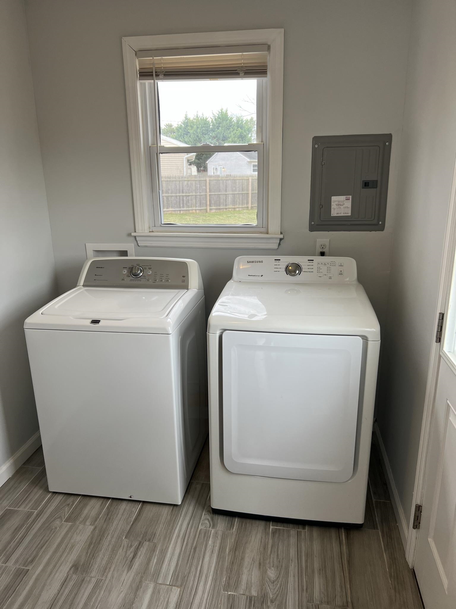201 Linden Lane Rio Grande, NJ 08242 - Photo 17 of 18 a utility room with dryer and washer