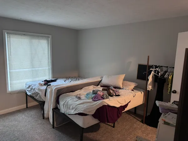 $110,000 | 2006 Tracy Drive, Unit 1, Bloomington, IL 61704