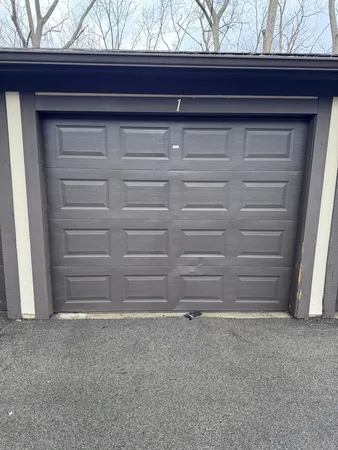 $110,000 | 2006 Tracy Drive, Unit 1, Bloomington, IL 61704