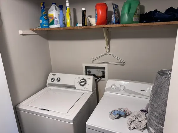 $110,000 | 2006 Tracy Drive, Unit 1, Bloomington, IL 61704