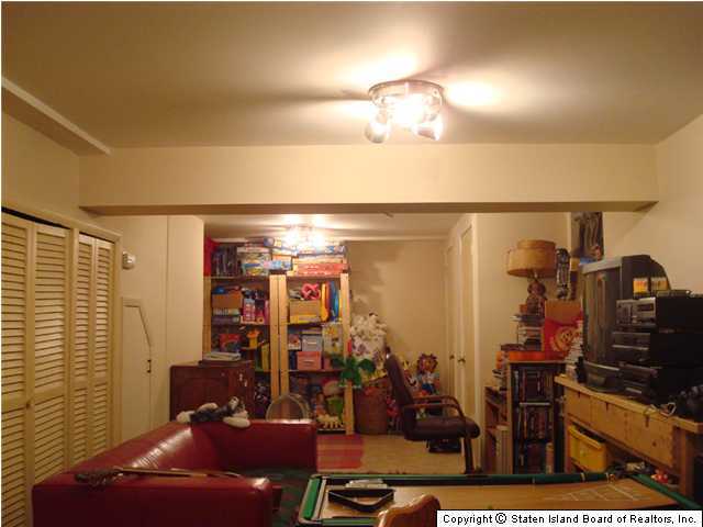 1973 Clove Road Staten Island, NY 10304 - Photo 8 of 9 Additional Photo