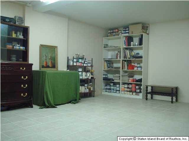 1973 Clove Road Staten Island, NY 10304 - Photo 9 of 9 Additional Photo