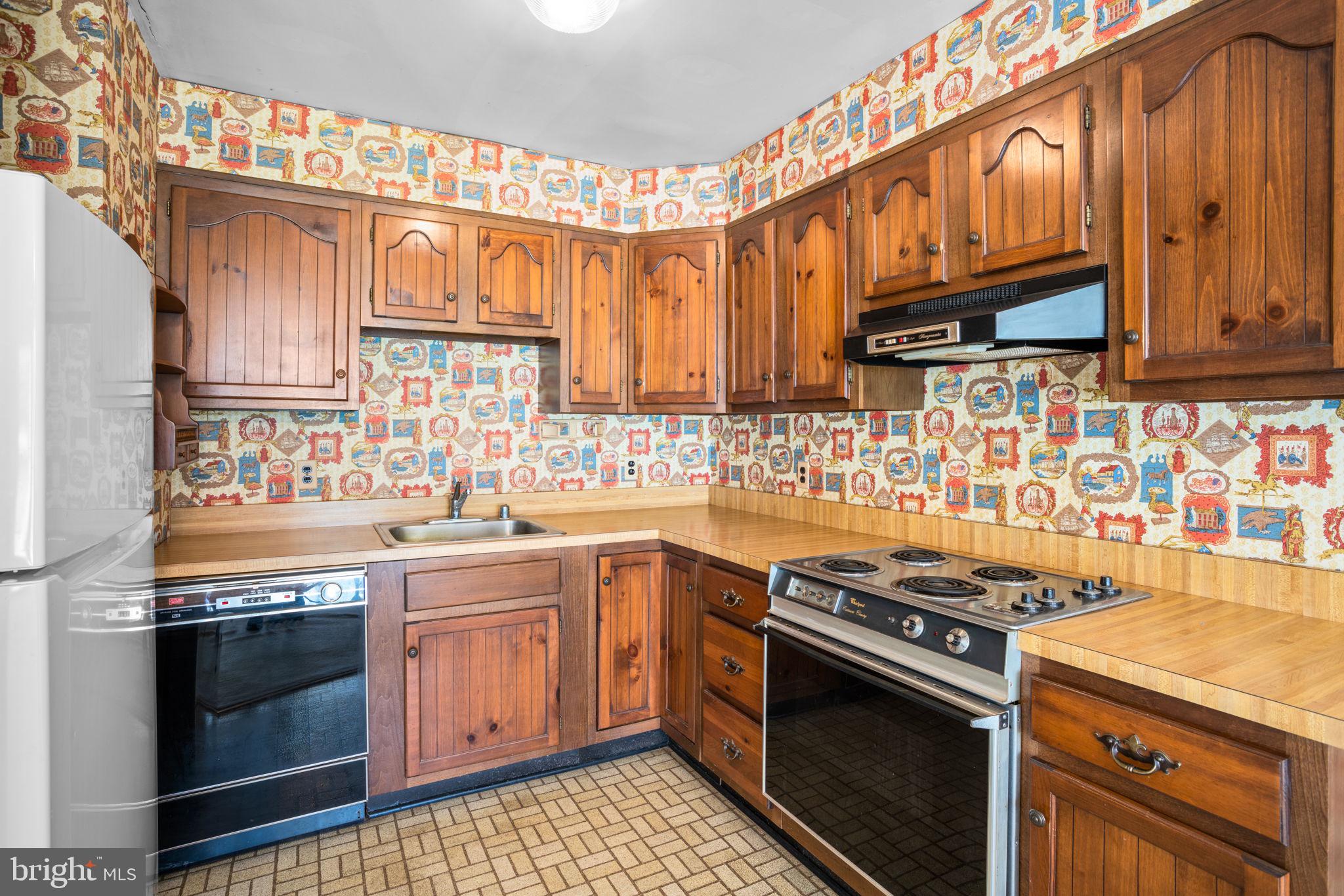 505 Sunbrook Road Reisterstown, MD 21136 - Photo 21 of 49 Kitchenette
