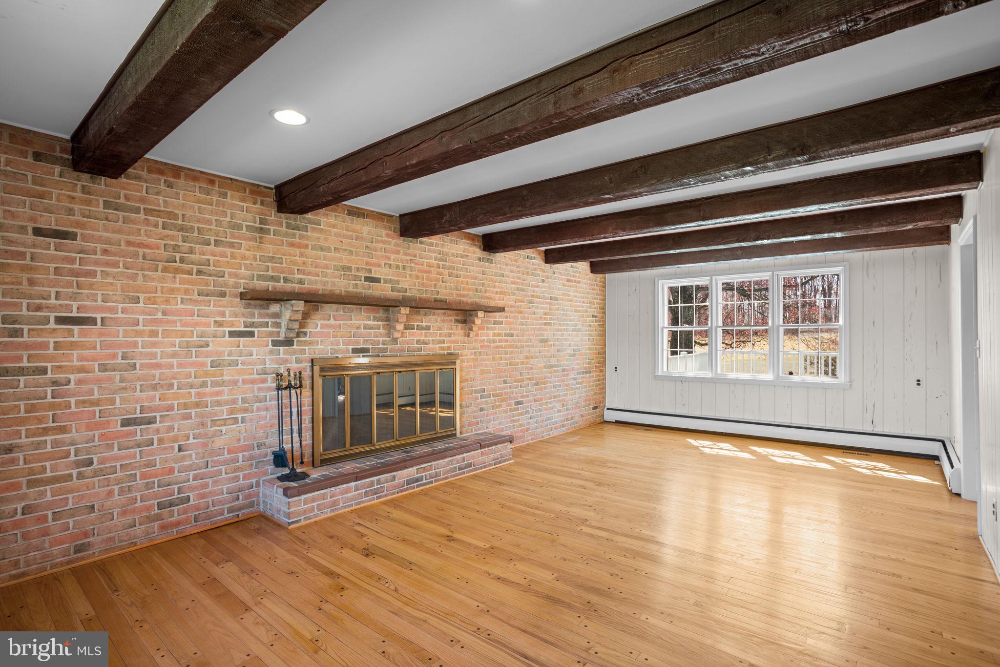 505 Sunbrook Road Reisterstown, MD 21136 - Photo 5 of 49 Living Room