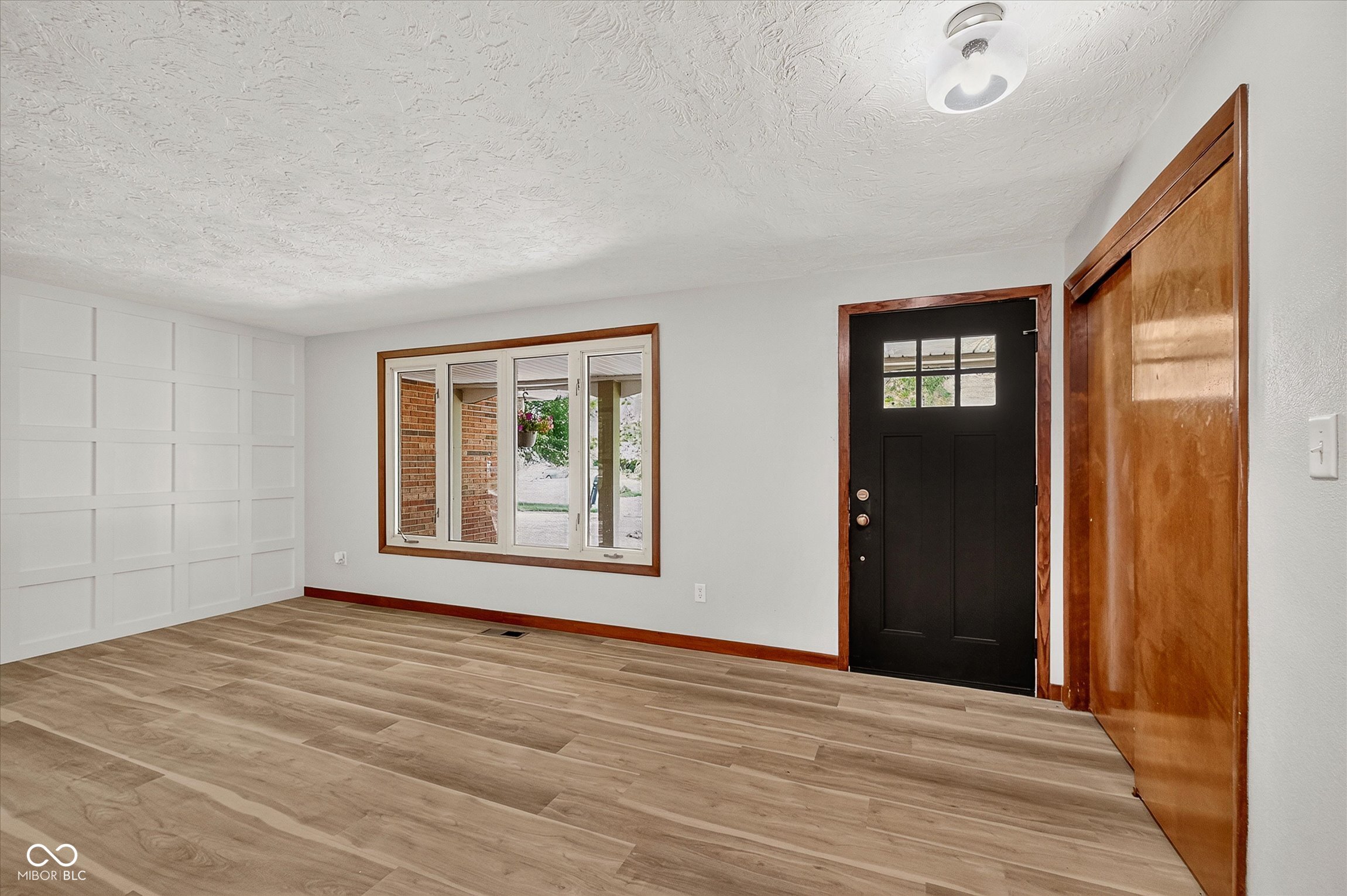 2227 Tartan Road Anderson, IN 46012 - Photo 9 of 42 Gallery Image 9