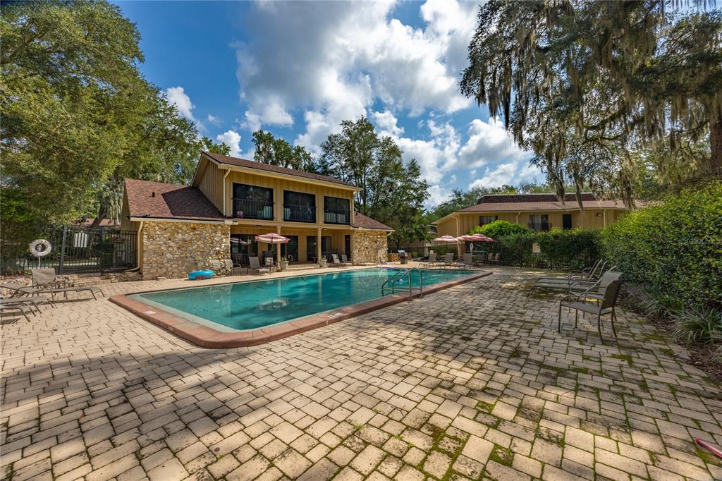 507 Northwest 39th Road, Unit 122 Gainesville, FL 32607 - Photo 23 of 25 Gallery Image 23