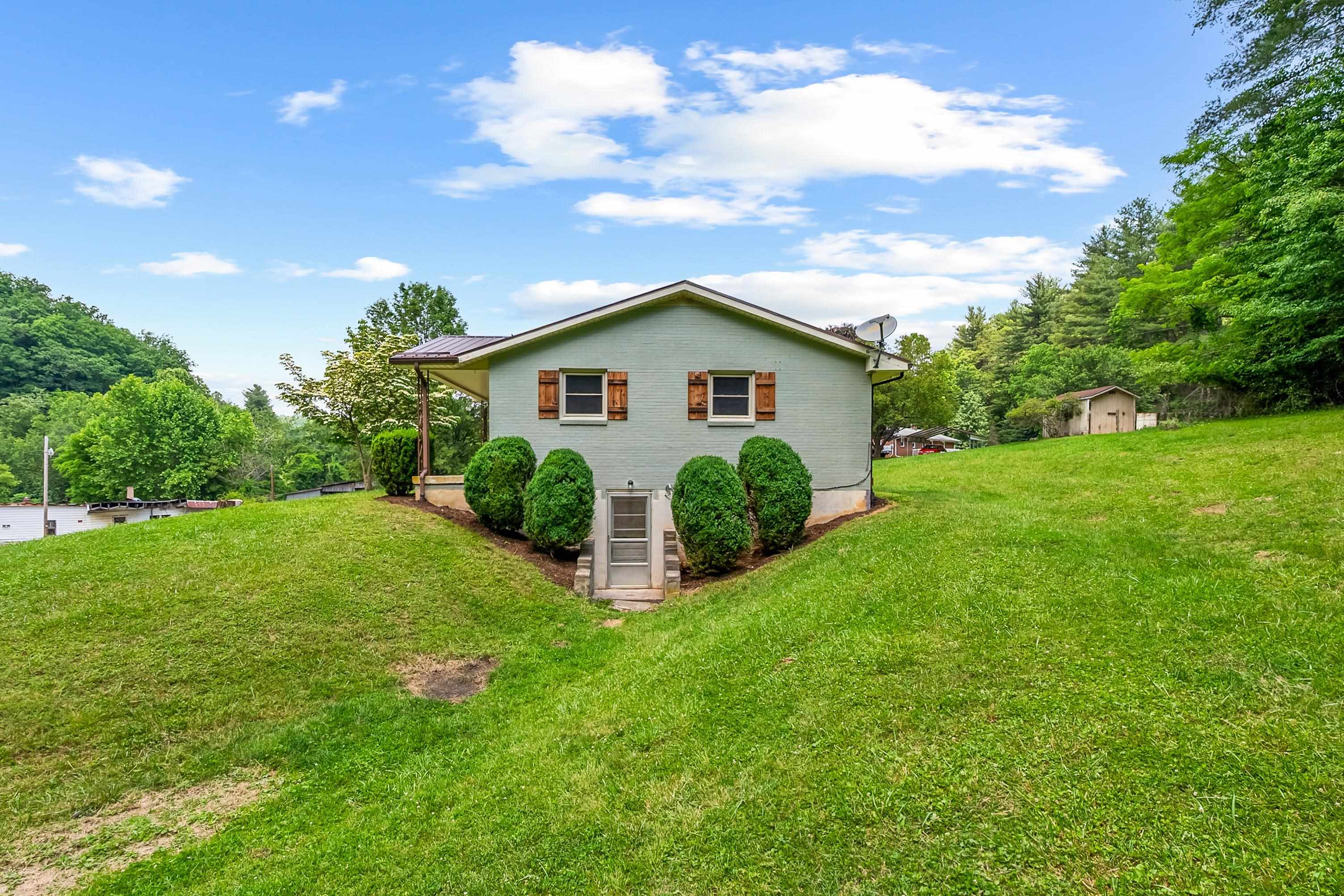 2866 White Rock Road Northwest Floyd, VA 24091 - Photo 53 of 62 Gallery Image 53