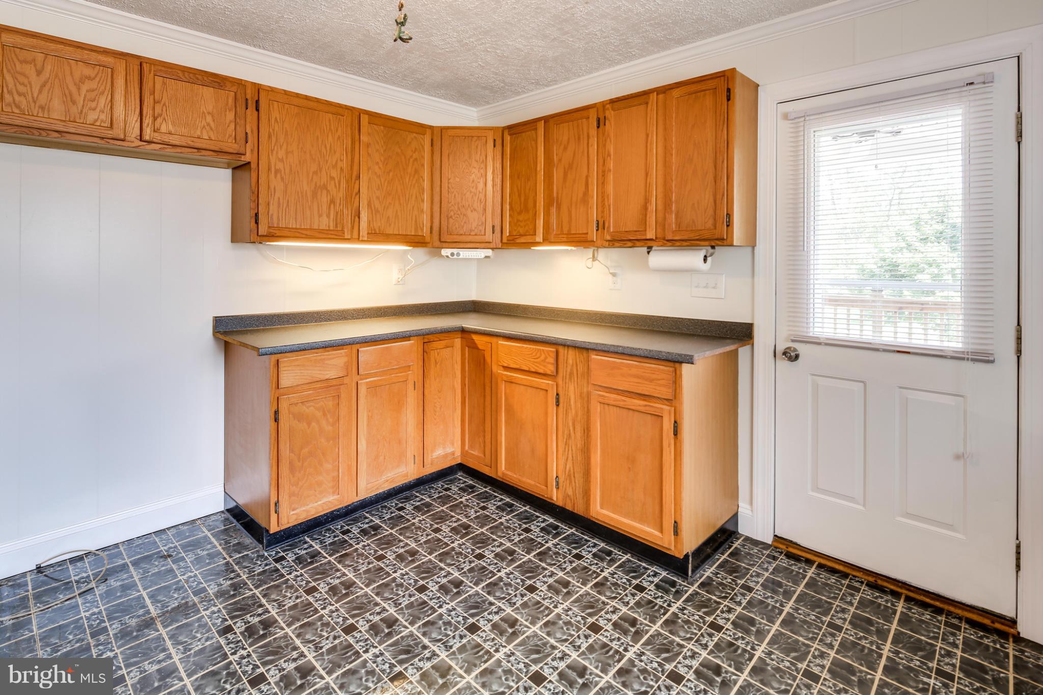 10404 Liberty Road Randallstown, MD 21133 - Photo 20 of 30 Kitchen