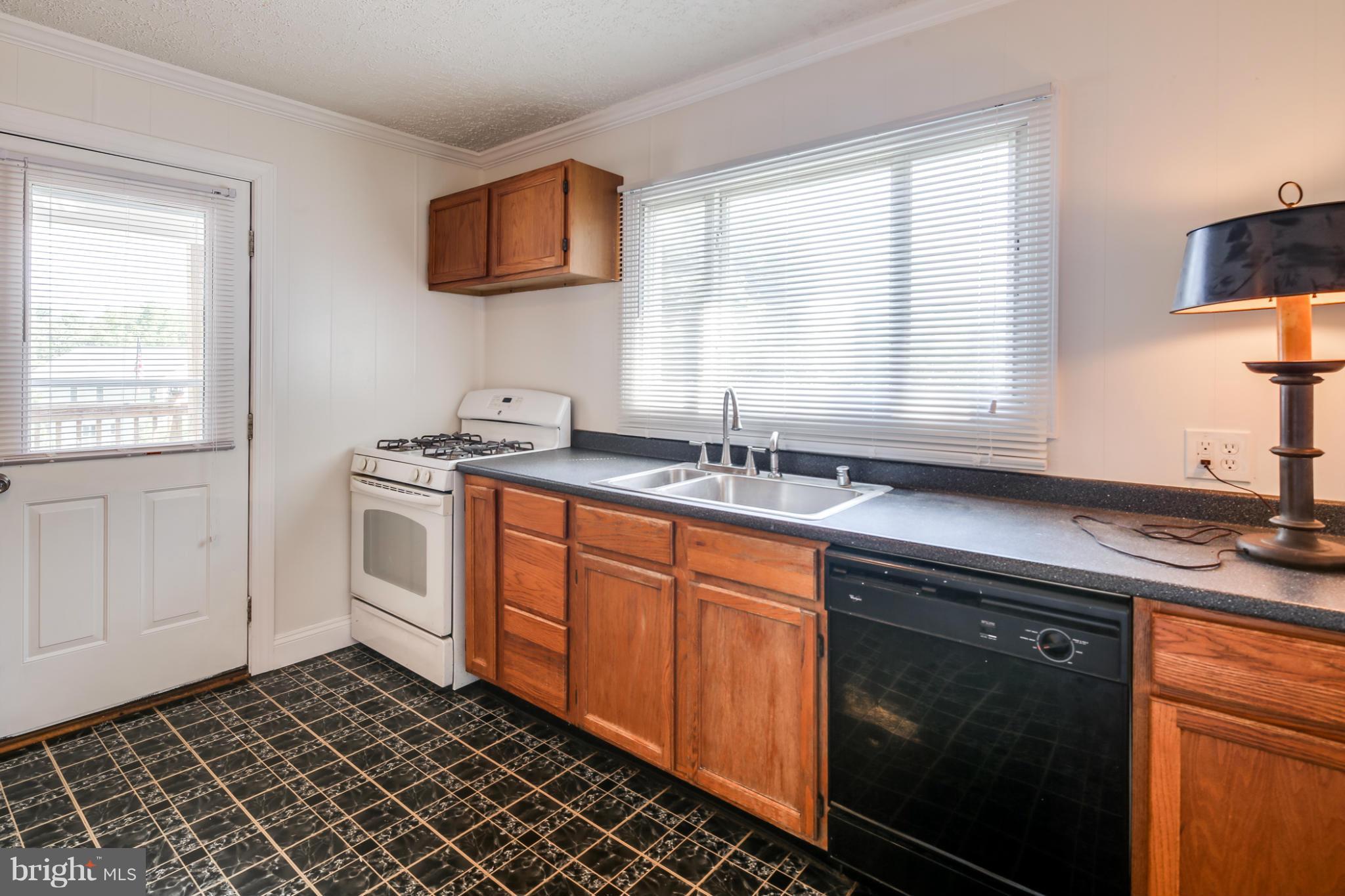 10404 Liberty Road Randallstown, MD 21133 - Photo 21 of 30 Kitchen