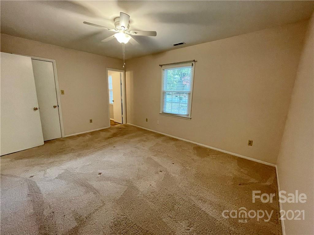 6600 Stoney Ridge Road Matthews, NC 28104 - Photo 16 of 34 Gallery Image 16