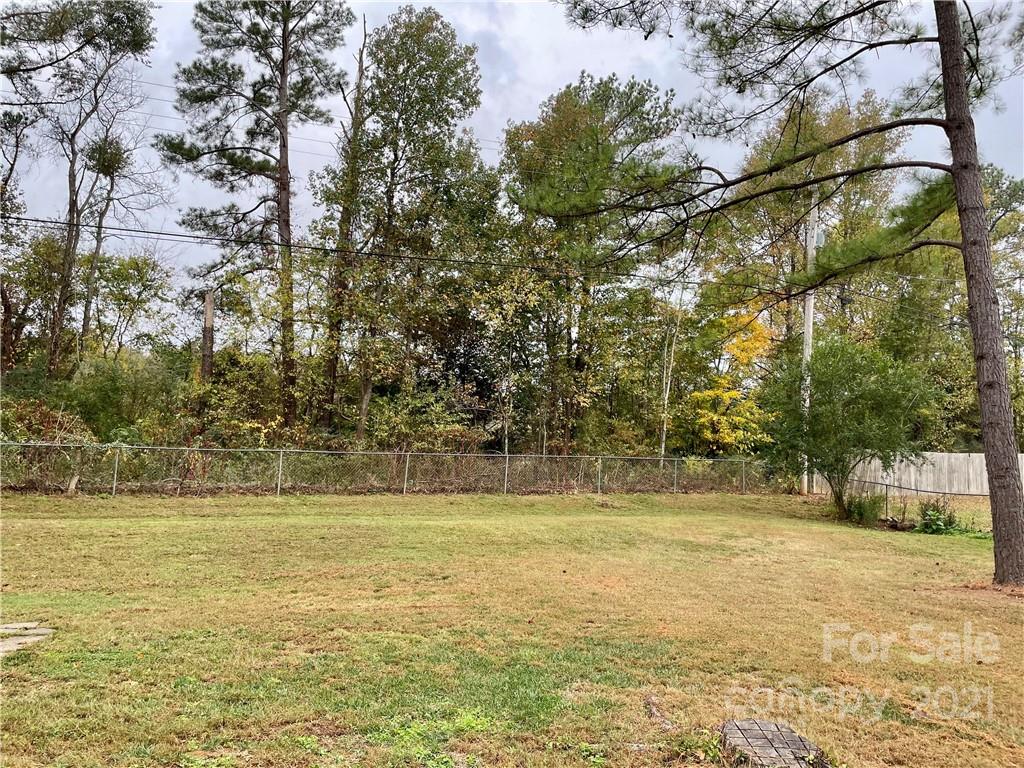 6600 Stoney Ridge Road Matthews, NC 28104 - Photo 26 of 34 Gallery Image 26