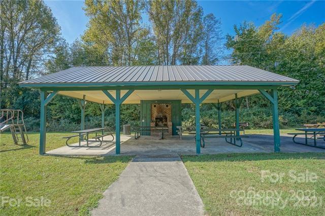 6600 Stoney Ridge Road Matthews, NC 28104 - Photo 31 of 34 Gallery Image 31
