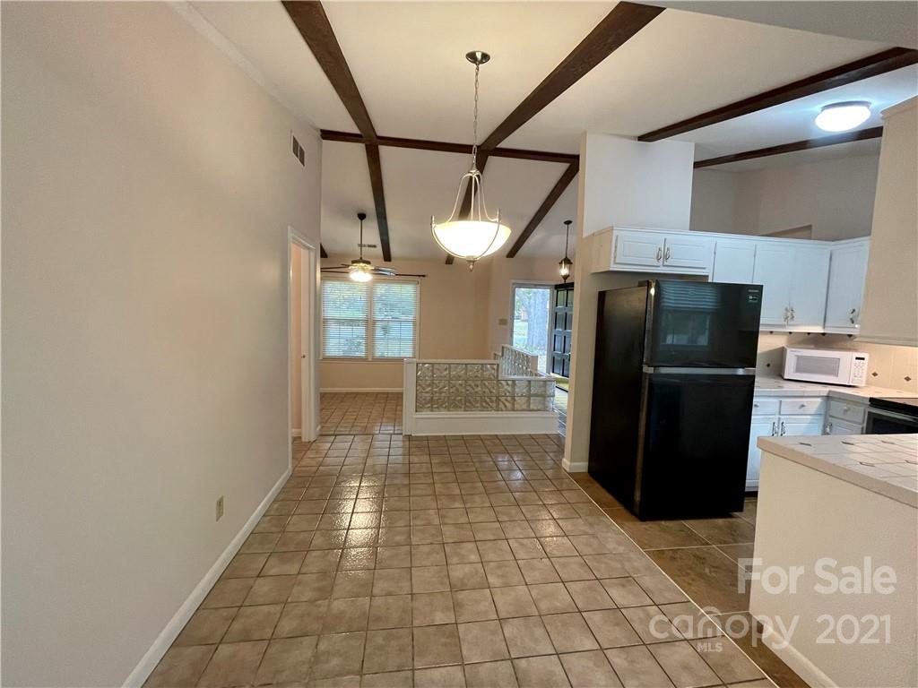 6600 Stoney Ridge Road Matthews, NC 28104 - Photo 8 of 34 Gallery Image 8