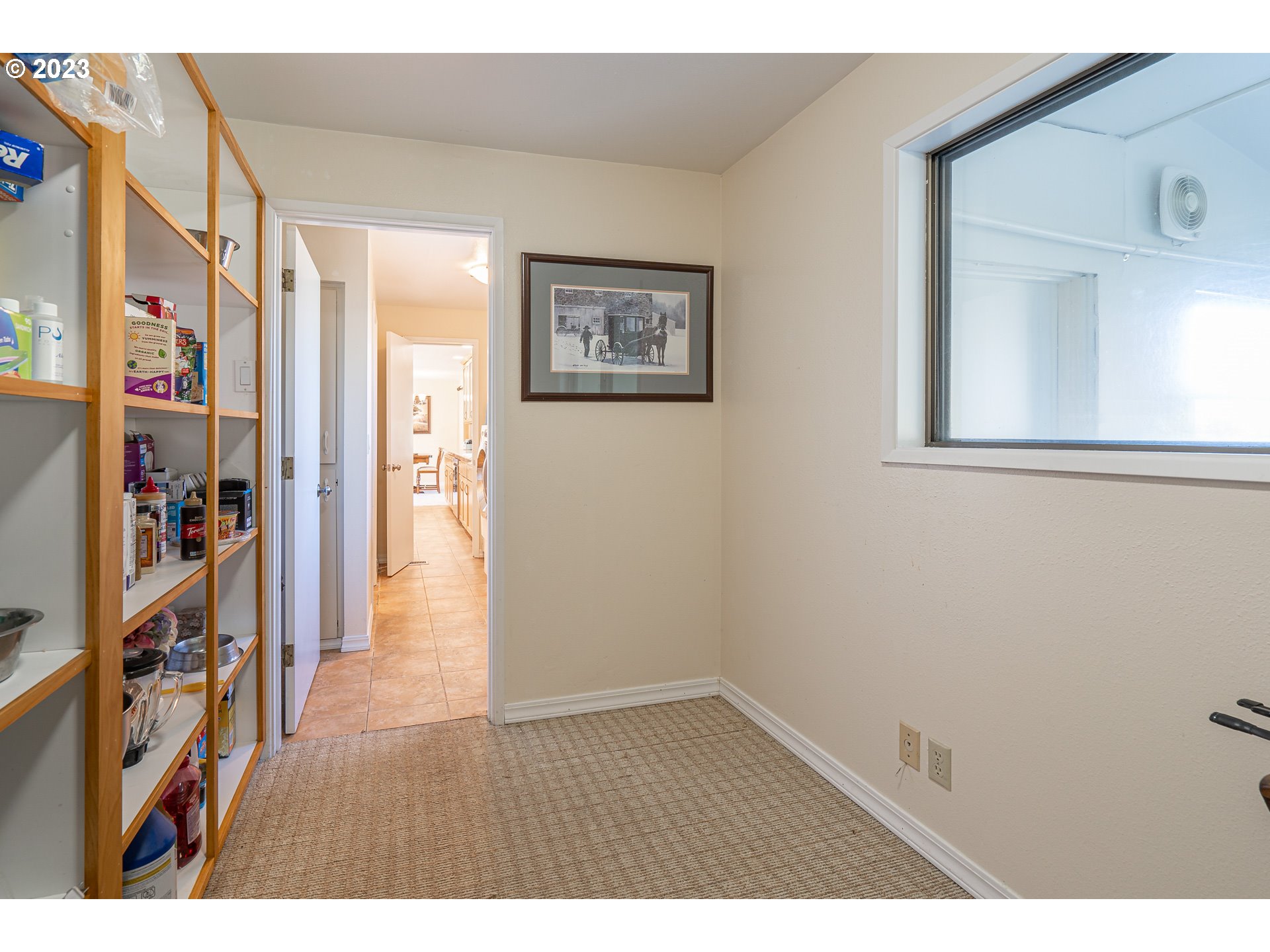 28171 Clear Lake Road Eugene, OR 97402 - Photo 11 of 48 a view of a hallway with wooden floor and entryway