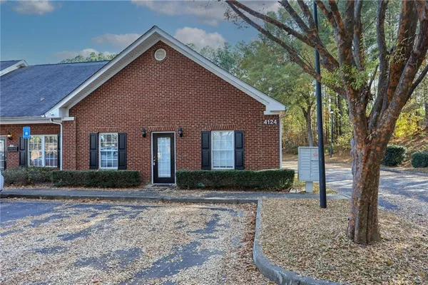 $2,300 | 4124 Chattahoochee Trace, Duluth, GA 30097