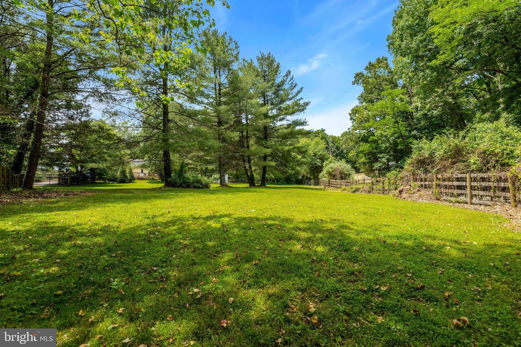 11520 Popes Head Road Fairfax, VA 22030 - Photo 40 of 46