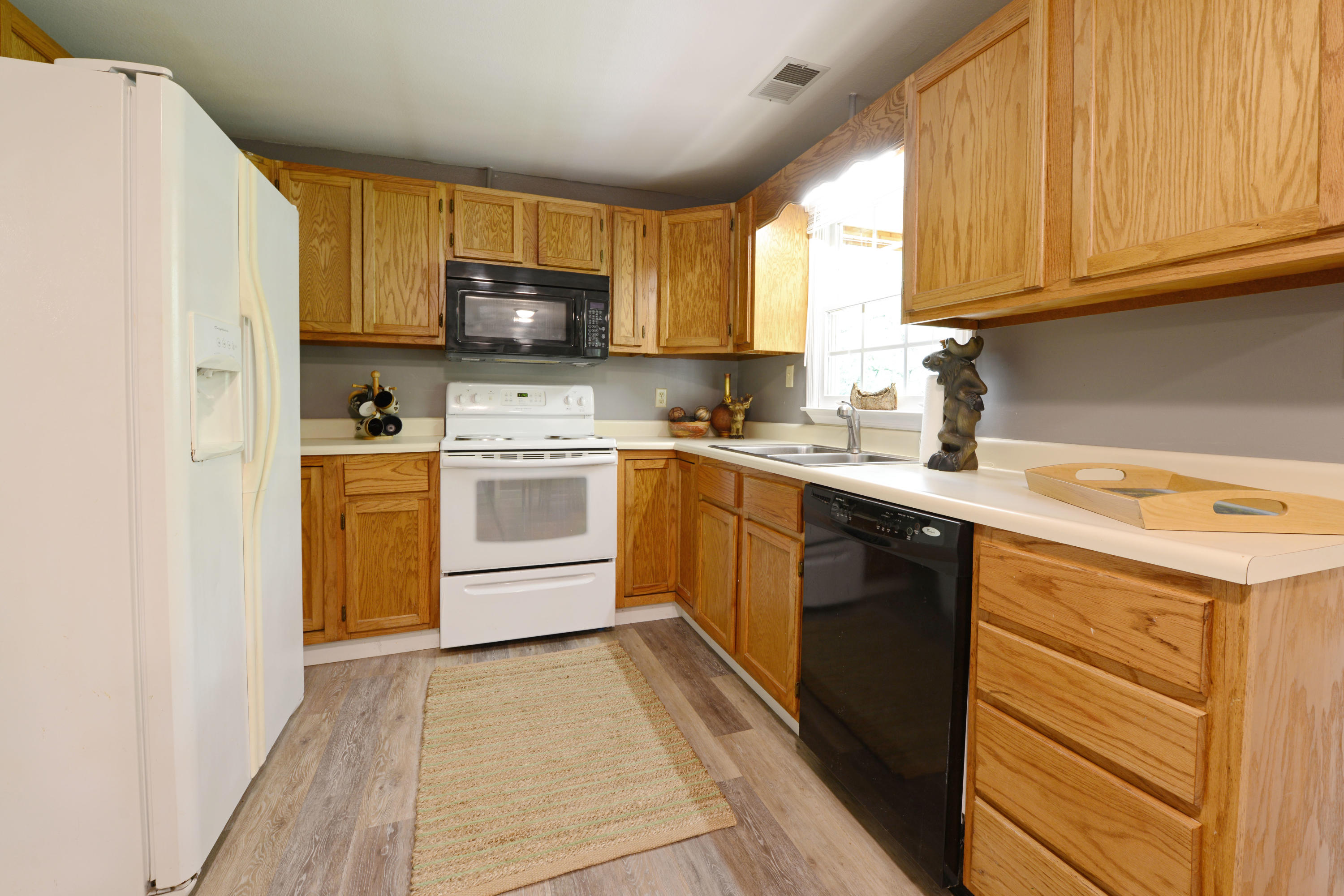 245 Gray Road Greeneville, TN 37743 - Photo 30 of 51 Kitchen