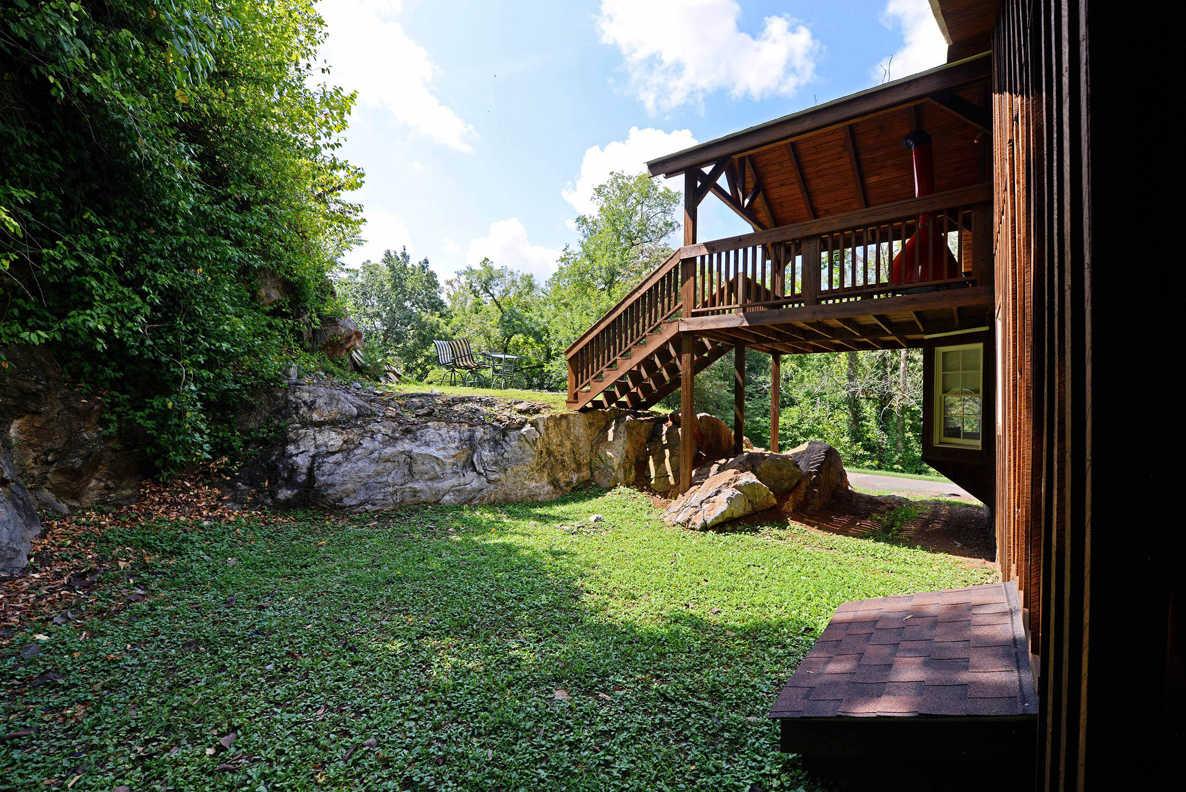 245 Gray Road Greeneville, TN 37743 - Photo 34 of 51 Side porch