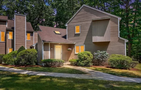 $649,900 | 8 Pilgrim Drive, Unit A, Westford, MA 01886