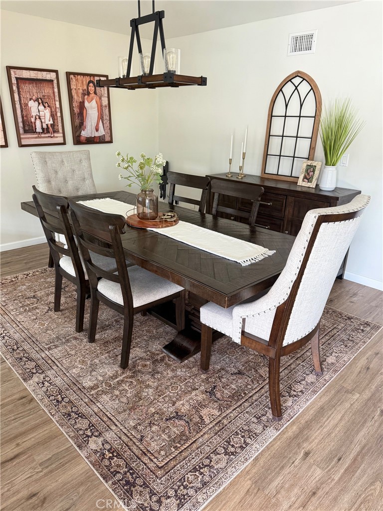 251 East Scott Street Rialto, CA 92376 - Photo 4 of 11