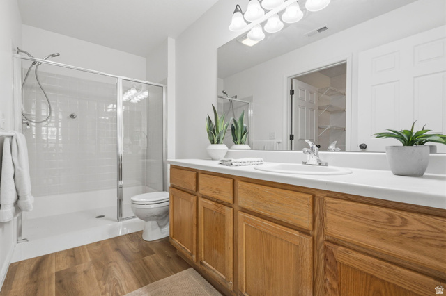 2047 West Abbey View Road, Unit 17C West Jordan, UT 84088 - Photo 27 of 50 Bathroom