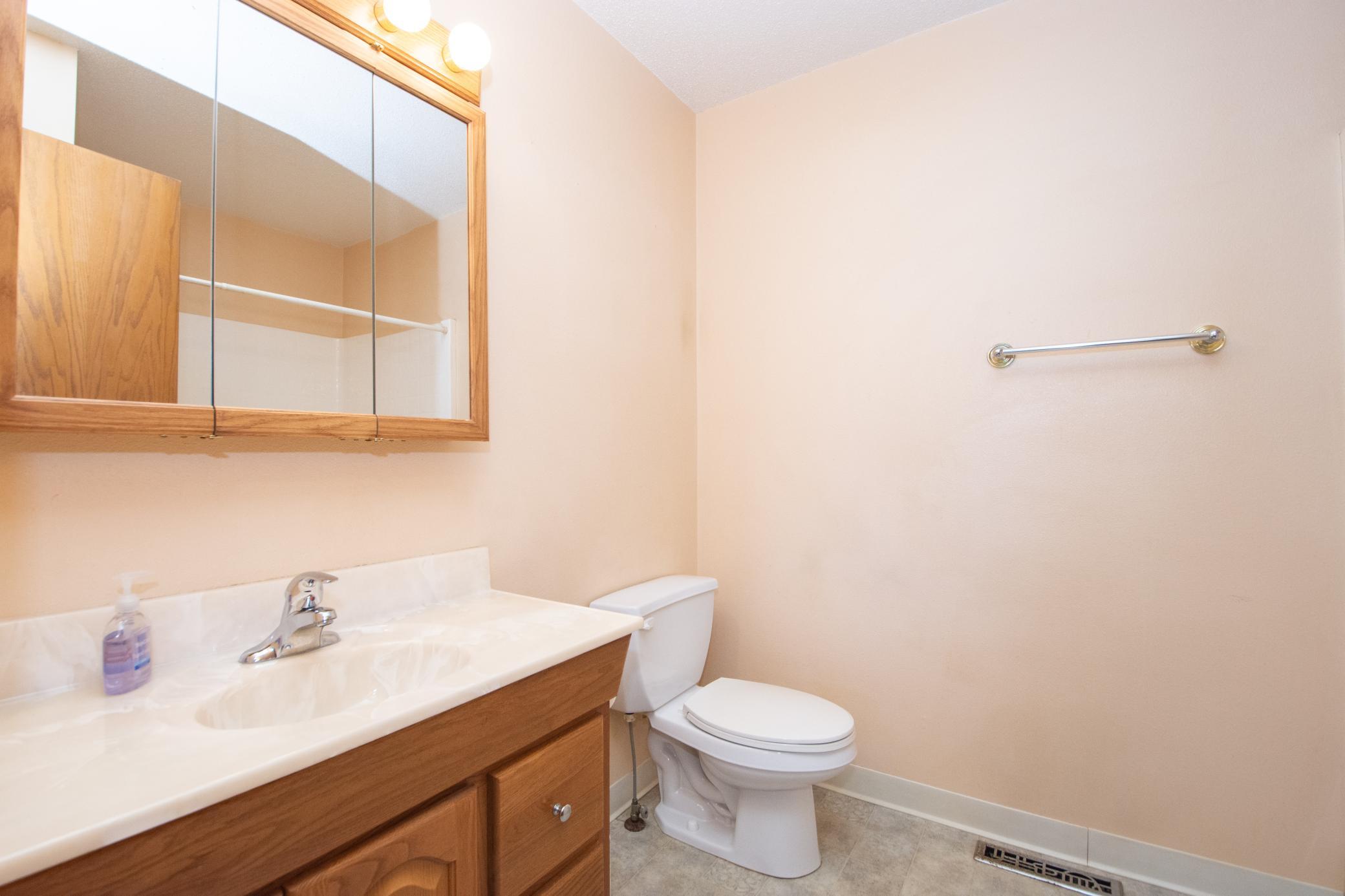 421 Lind Boulevard Harwood, ND 58042 - Photo 18 of 47 Gallery Image 18