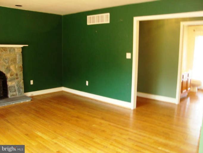20535 Bucklodge Road Boyds, MD 20841 - Photo 13 of 30 a view of empty room with window