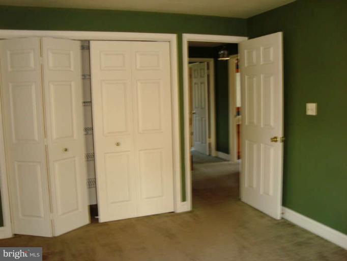 20535 Bucklodge Road Boyds, MD 20841 - Photo 22 of 30 an empty room with windows