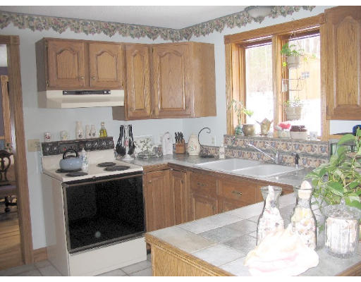 295 Mountain Road Wilbraham, MA 01095 - Photo 8 of 13 Gallery Image 8