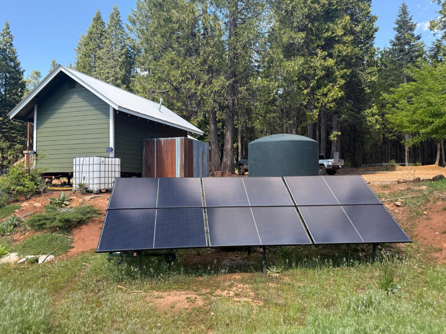 14940 Chalk Bluff Road Nevada City, CA 95959 - Photo 18 of 29 a view of a backyard