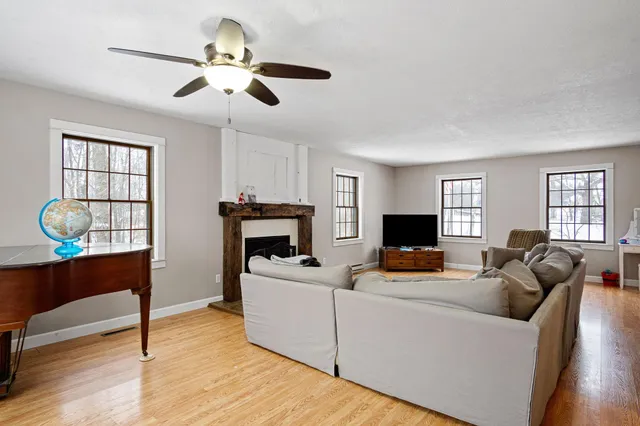 $589,900 | 2447 50th Avenue, Woodville, WI 54028