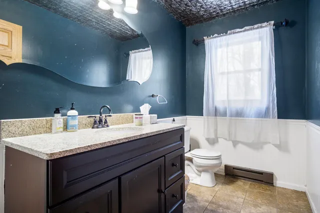 $589,900 | 2447 50th Avenue, Woodville, WI 54028