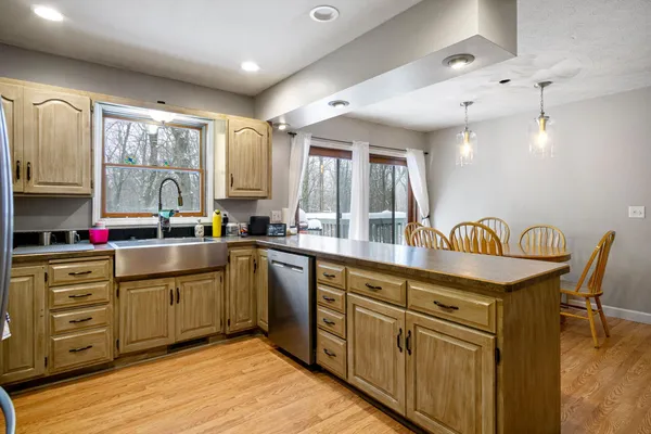 $589,000 | 2447 50th Avenue, Woodville, WI 54028