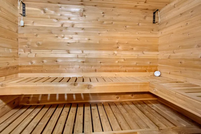 $589,900 | 2447 50th Avenue, Woodville, WI 54028