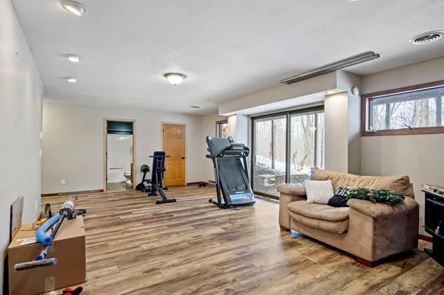 $589,900 | 2447 50th Avenue, Woodville, WI 54028