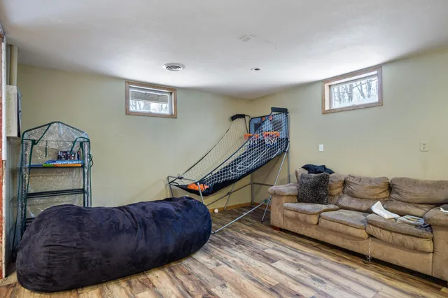 $589,900 | 2447 50th Avenue, Woodville, WI 54028