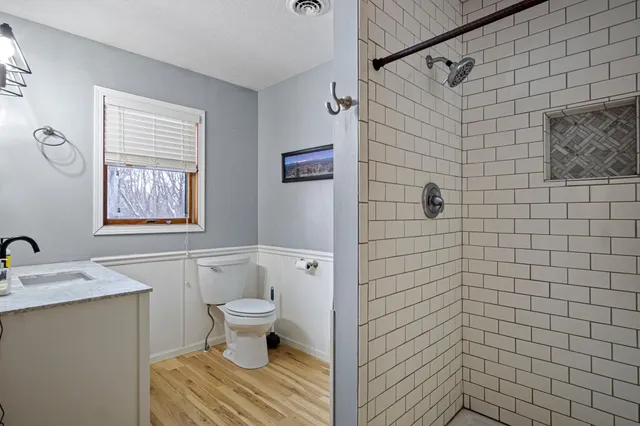 $589,900 | 2447 50th Avenue, Woodville, WI 54028