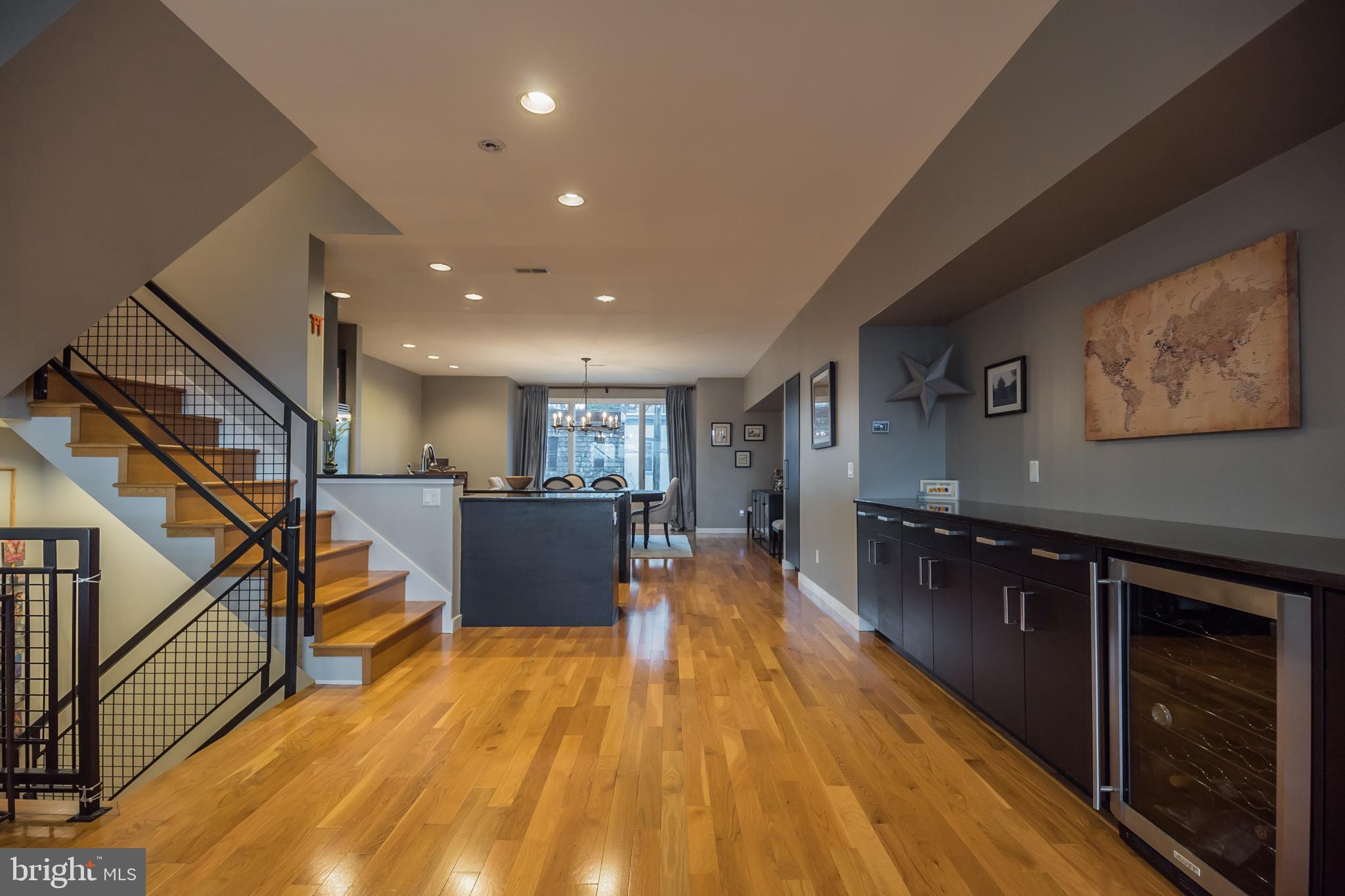 4344 Terrace Street Philadelphia, PA 19128 - Photo 3 of 22