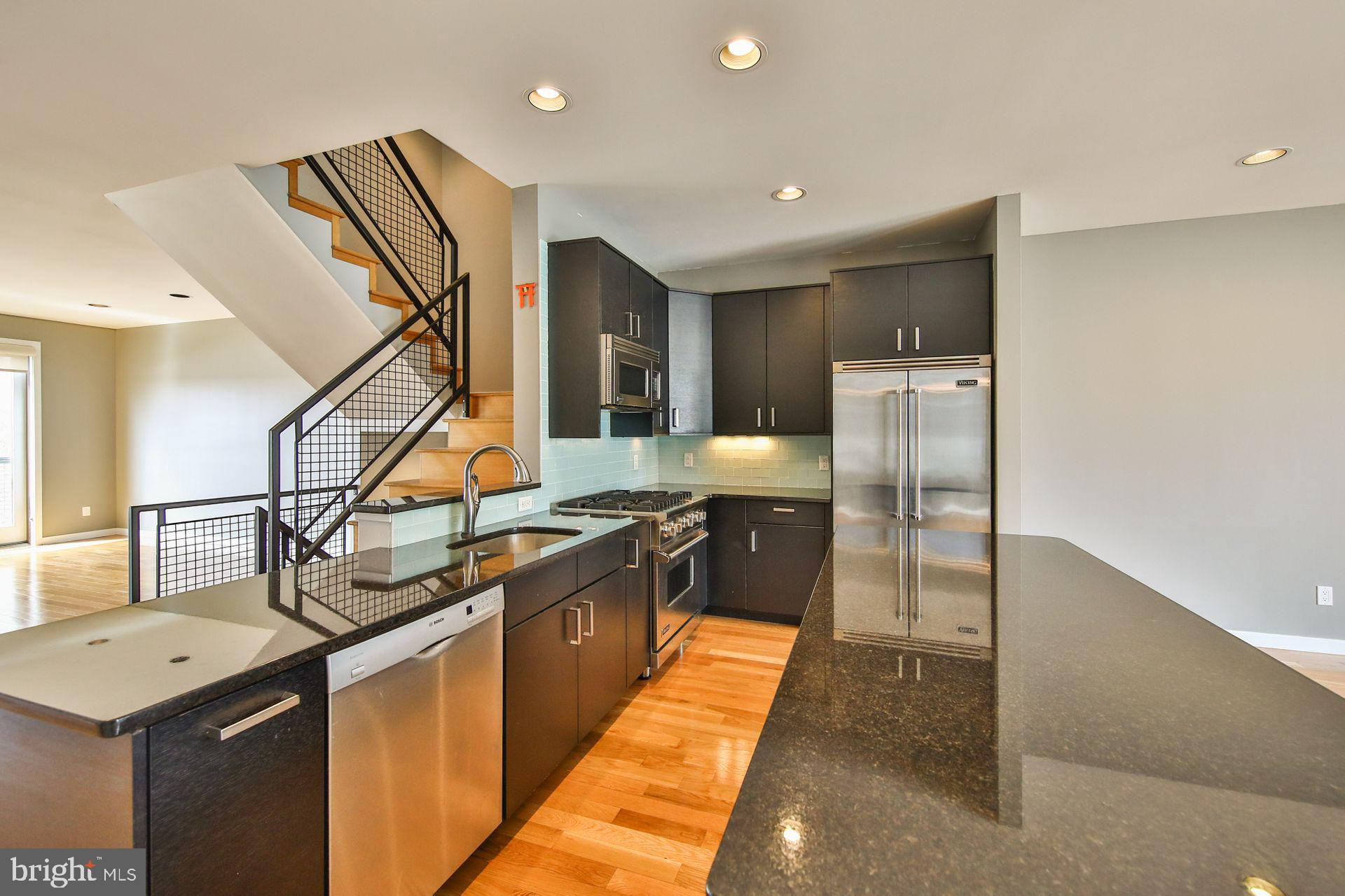 4344 Terrace Street Philadelphia, PA 19128 - Photo 5 of 22