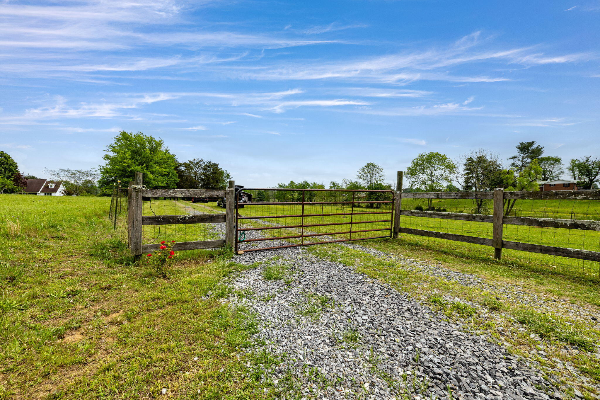 911 Durkee Road Southeast Cleveland, TN 37323 - Photo 6 of 38 du6