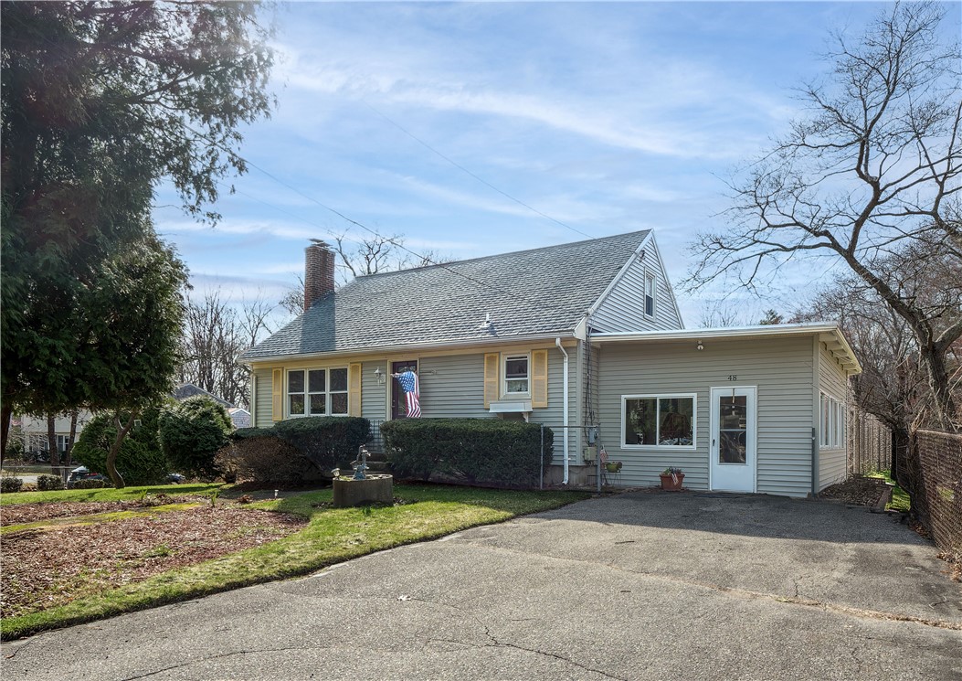 48 Colvintown Road Coventry, RI 02816 - Photo 3 of 35