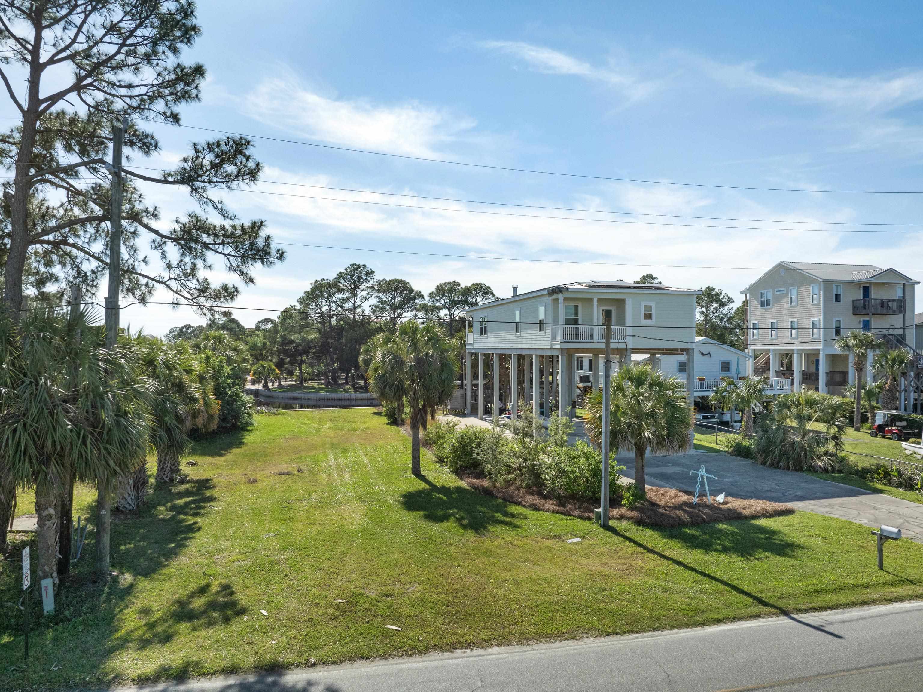 1548-1550 Shell Point Road Crawfordville, FL 32327 - Photo 13 of 32