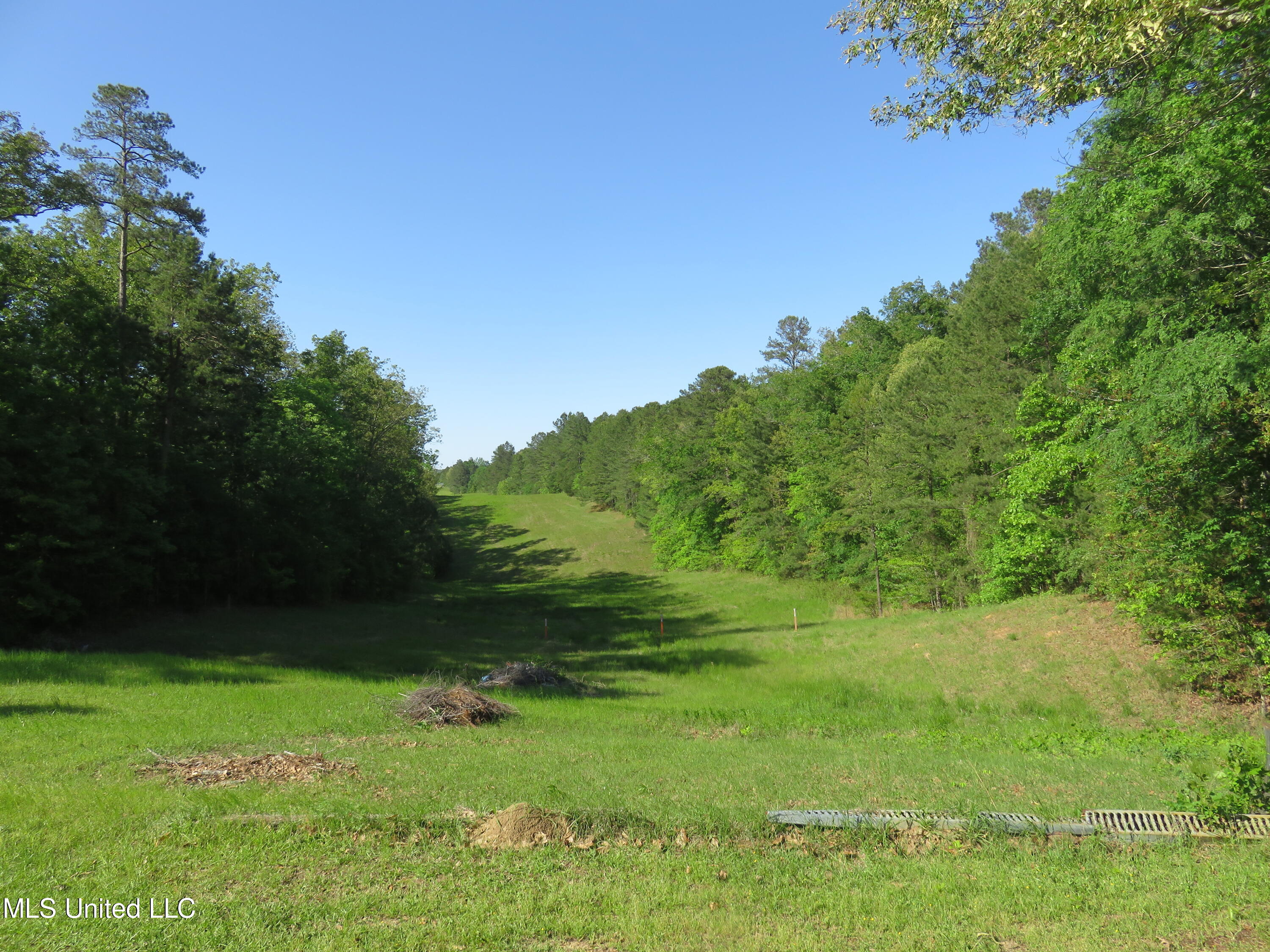 1360 Spring Hill Road Raymond, MS 39154 - Photo 18 of 23 IMG_3407