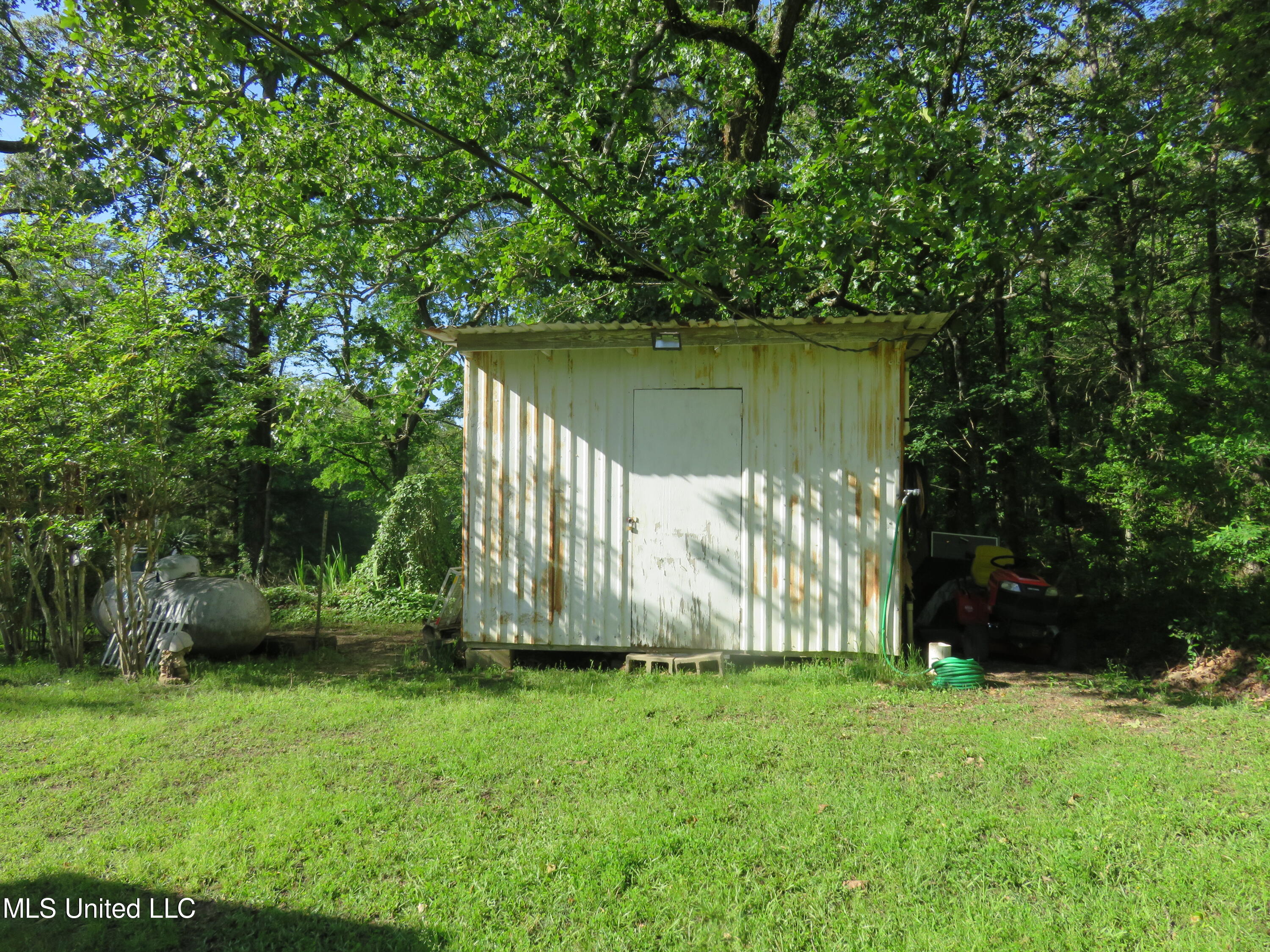 1360 Spring Hill Road Raymond, MS 39154 - Photo 19 of 23 IMG_3420