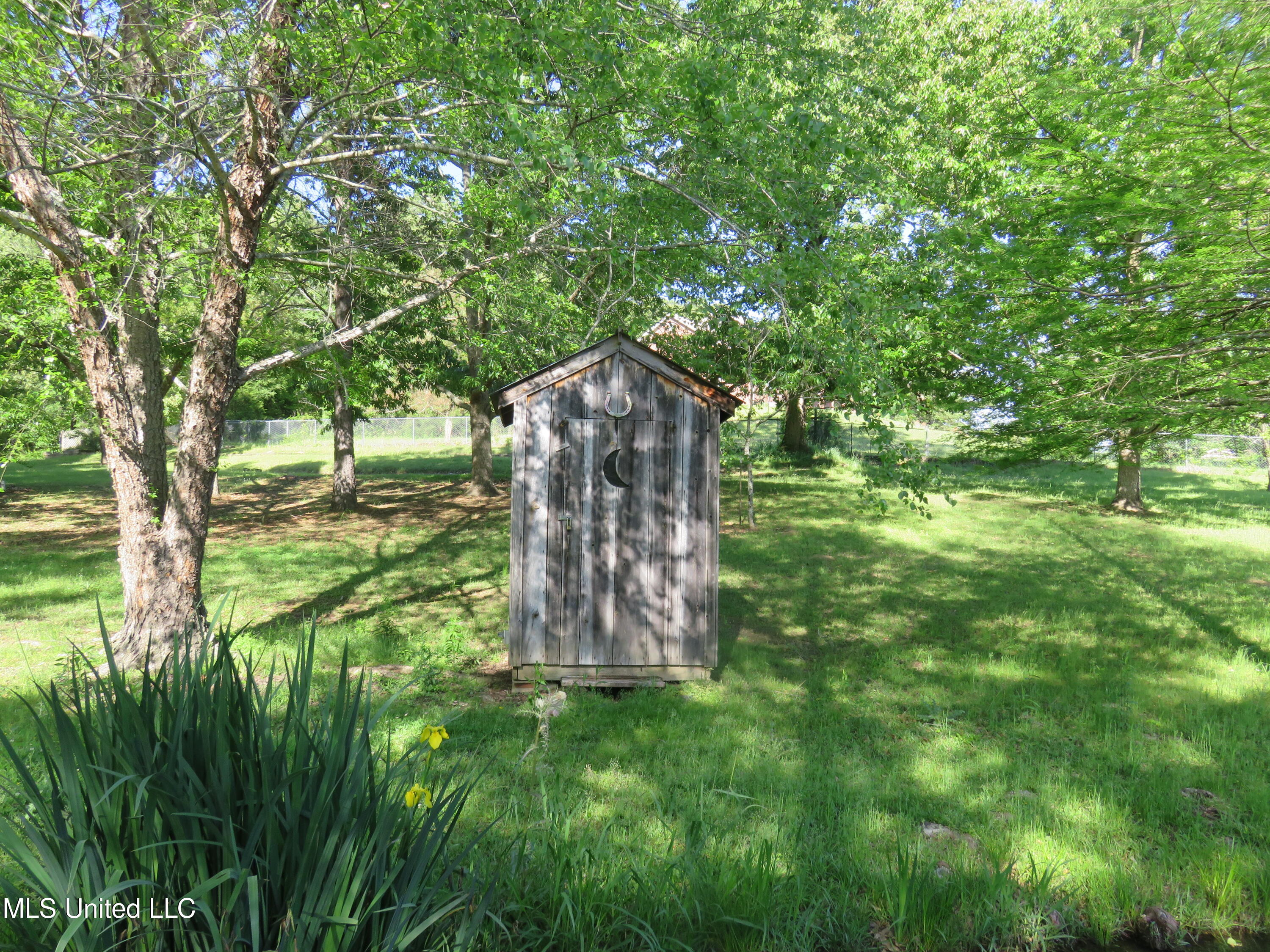 1360 Spring Hill Road Raymond, MS 39154 - Photo 21 of 23 IMG_3410