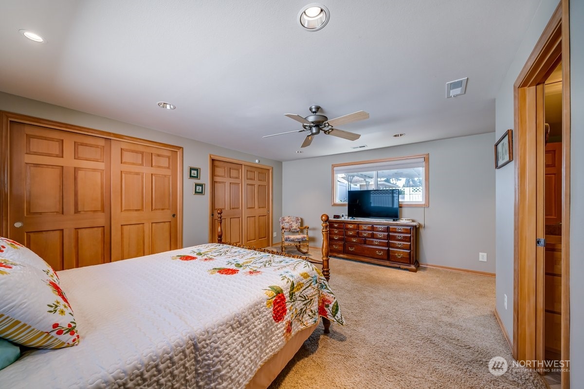 821 Rucker Avenue Everett, WA 98201 - Photo 16 of 27 Gallery Image 16