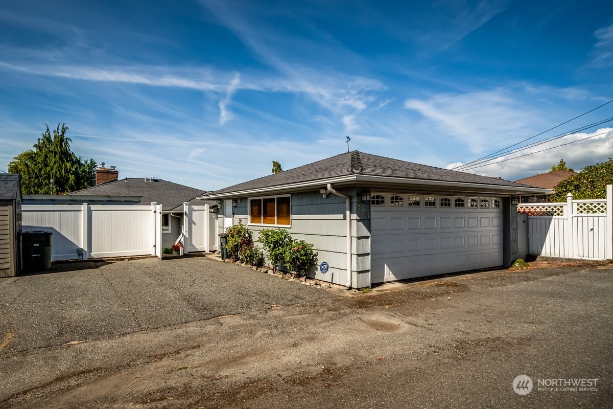 821 Rucker Avenue Everett, WA 98201 - Photo 24 of 27 Gallery Image 24