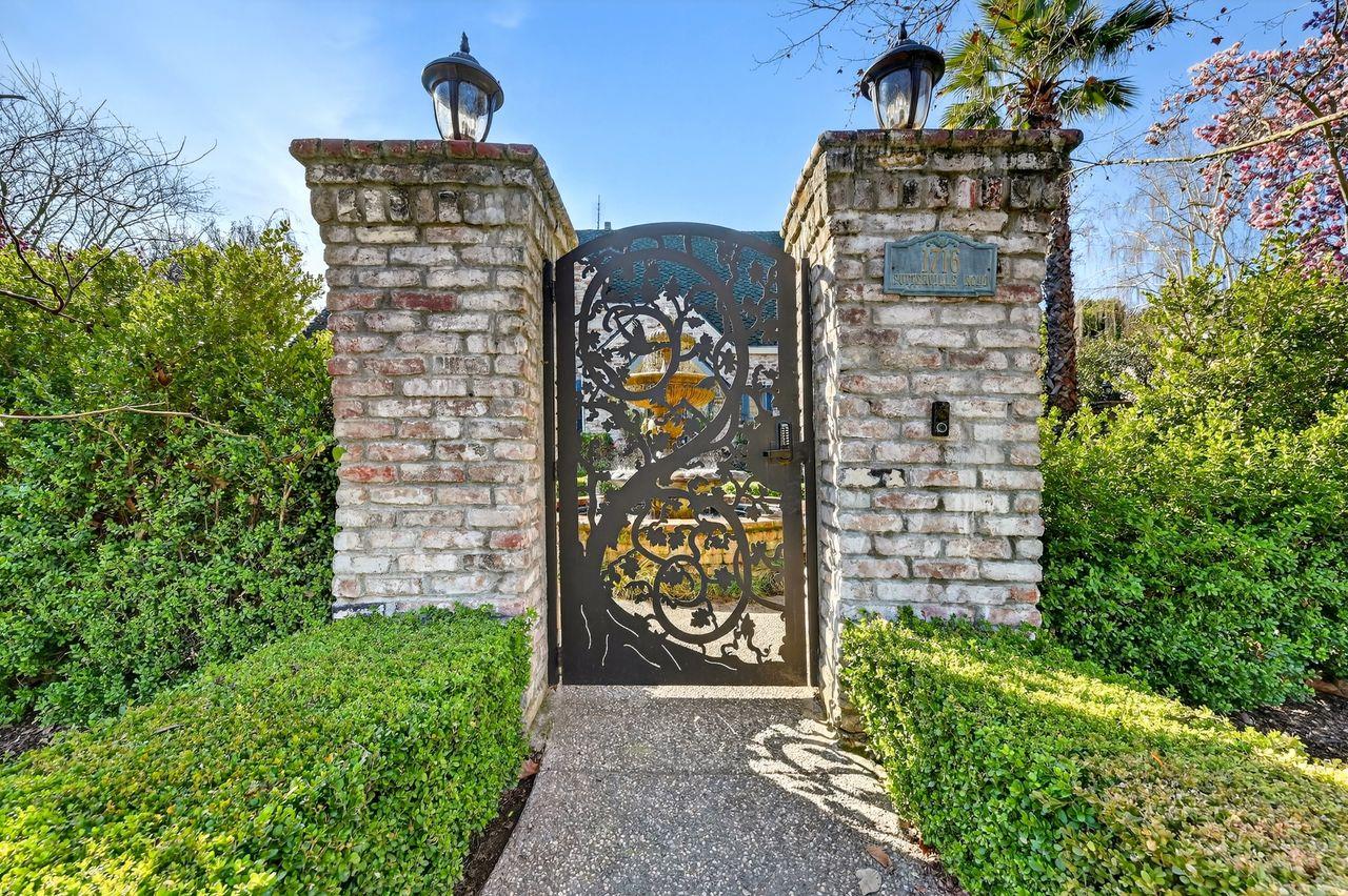 1716 Sutterville Road Sacramento, CA 95822 - Photo 3 of 57 a view of front door of house with stairs