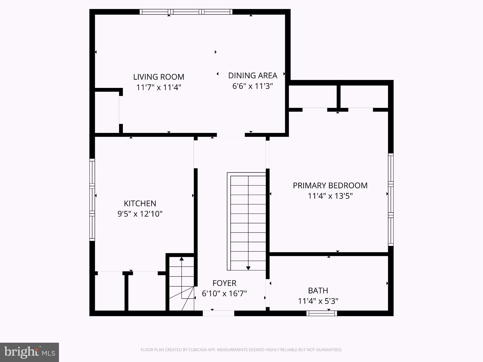 304 Collins Avenue, Unit 2 Baltimore, MD 21229 - Photo 15 of 17 Spacious floor plan with inviting layout.